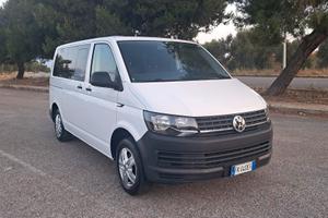 Volkswagen Caravelle 2.0 TDI – 9 posti (Iva Espost