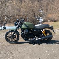 Moto Guzzi V7 850 Stone 2024