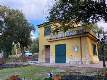 VILLA UNIFAMILIARE ITRI