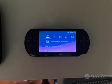 Sony PSP Street (PSP-E1004) – Console Portatile