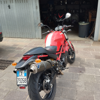 Ducati Monster 695