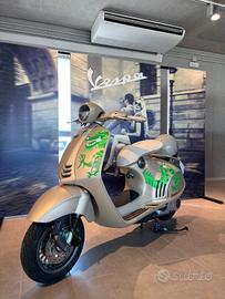 Vespa 946 Edizione Dragon