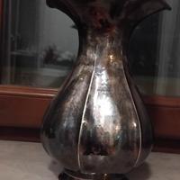 Vaso a balaustro in argento 800