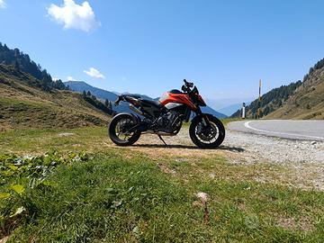 KTM 790 Duke - 2024