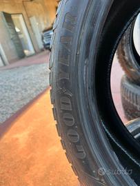 275/40 r22 Gomme termiche pneumatici