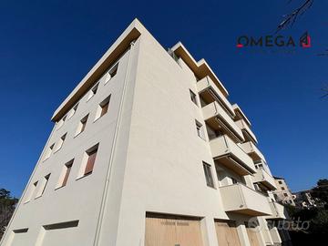 BORGO SAN SERGIO - Piano alto con ascensore.