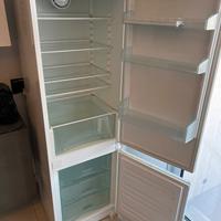 Liebherr ICS3304 frigorifero combinato