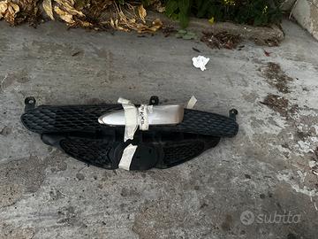 Griglie +Modanatura anteriore paraurti Toyota Aygo