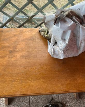 Tavolo in legno