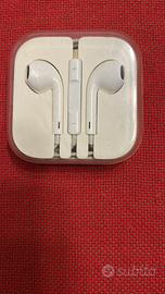 Apple EarPods