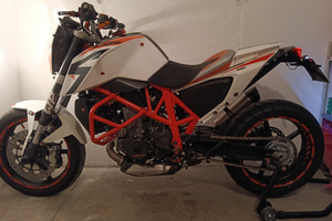 Ktm Duke 690
