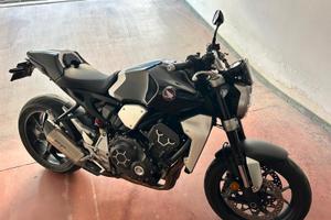 Honda CB 1000R