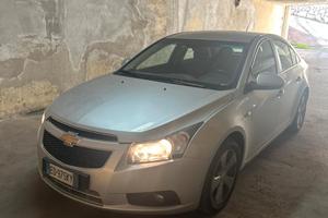 Chevrolet Cruz 