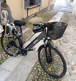 e-bike unisex pedalata assistita 