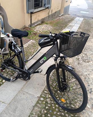 e-bike unisex pedalata assistita 