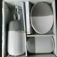 Set da bagno - nuovo