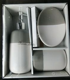 Set da bagno - nuovo