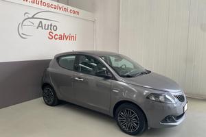Lancia Ypsilon 1.0 FireFly 70cv 5 porte Hybrid Gol