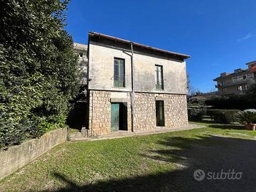 CASA INDIPENDENTE A BARONISSI