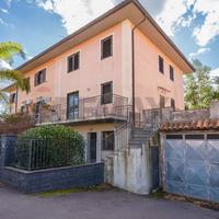 Villa a schiera - San Giovanni la Punta