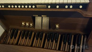 Organo Viscount Vivace 60 Deluxe