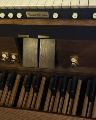 Organo Viscount Vivace 60 Deluxe