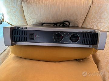 Ampli YAMAHA P2500S