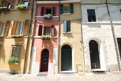 CASA DI CORTE A CESENA