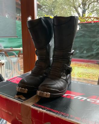 Stivale moto Forma
