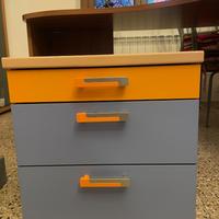 Cassettiera con rotelle