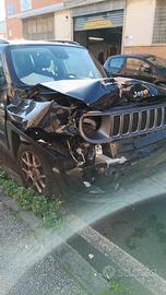 auto jeep sinistrata