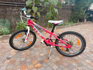 Bici CUBE 20”