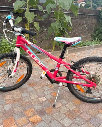 Bici CUBE 20”