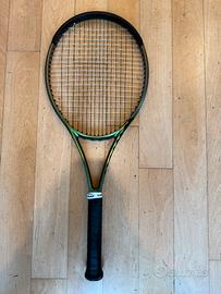 RACCHETTA WILSON BLADE 100 V8  300 Gr. Manico 3