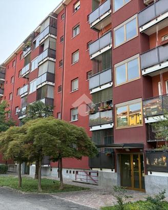 3 LOCALI A MILANO