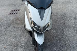 TMax 530