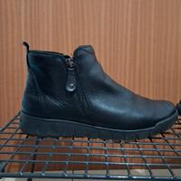 Stivaletti vera pelle nro38