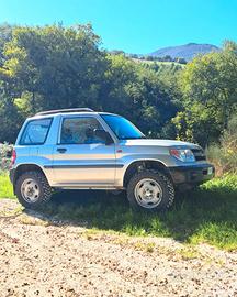Mitsubishi PAJERO PININ 2.0 GDI con ridotte