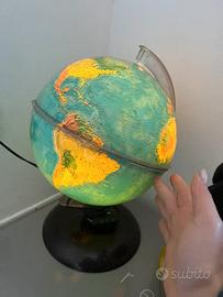 Globo terrestre luminoso da tavolo