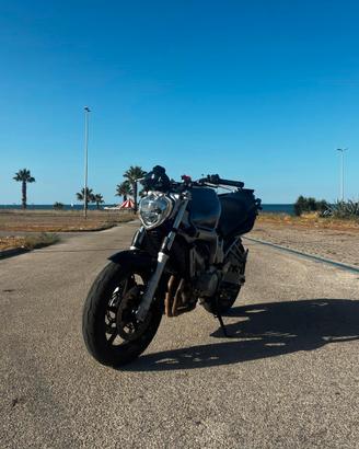 Yamaha FZ6 - S1 Naked