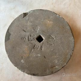 Mola in pietra per affilatura