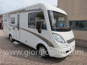 camper Hymer Exsis-i 614 motorhome compatto con ga