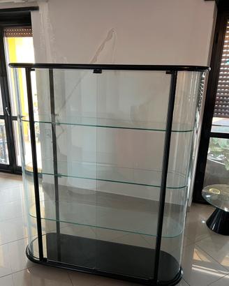 Vetrina in vetro ovale e legno e tavolo vetro