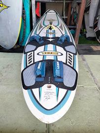 tavola windsurf freeride 105 JP e boma 