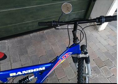 Bici MTB  Mountain Bike XFS 2600 ( Taglia S )