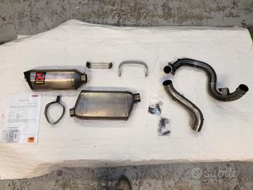 Kit Akrapovič "Racing Line" Duke 690 R
