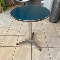 Tavolo tondo in acciao