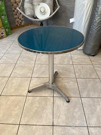 Tavolo tondo in acciao