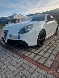 giulietta quadrifoglio verde 