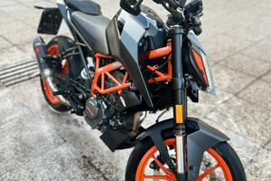 Ktm duke 125
